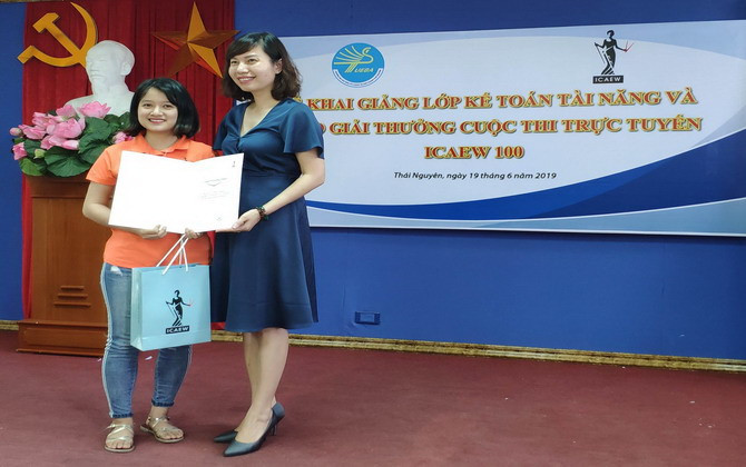 Trường ĐH Kinh tế và QTKD phối hợp với ICAEW khai giảng khóa học Kế toán Tài năng