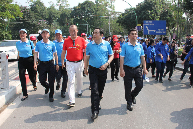 Hàng nghìn thầy thuốc trẻ tình nguyện vì một Việt Nam khoẻ mạnh