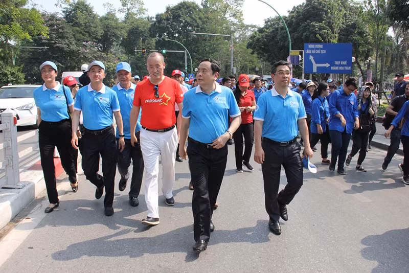Hàng nghìn thầy thuốc trẻ tình nguyện vì một Việt Nam khoẻ mạnh