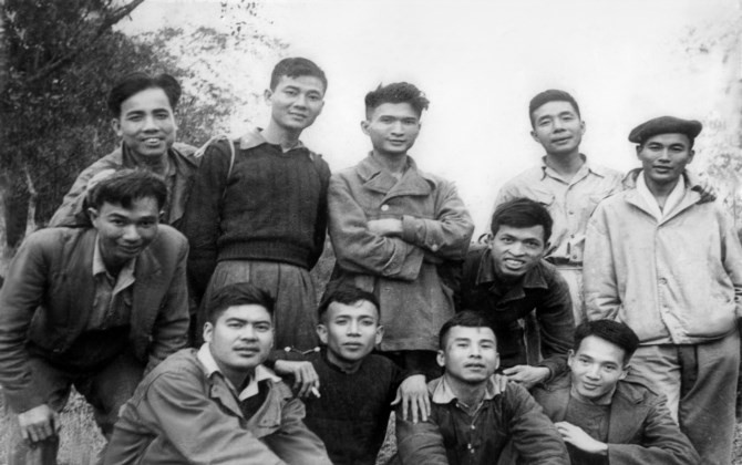 Từ mấy dòng nhật ký, nghĩ về một thế hệ ông cha