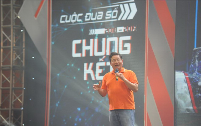 Đội Học viện Kỹ thuật Quân sự lần thứ hai vô địch Cuộc đua số