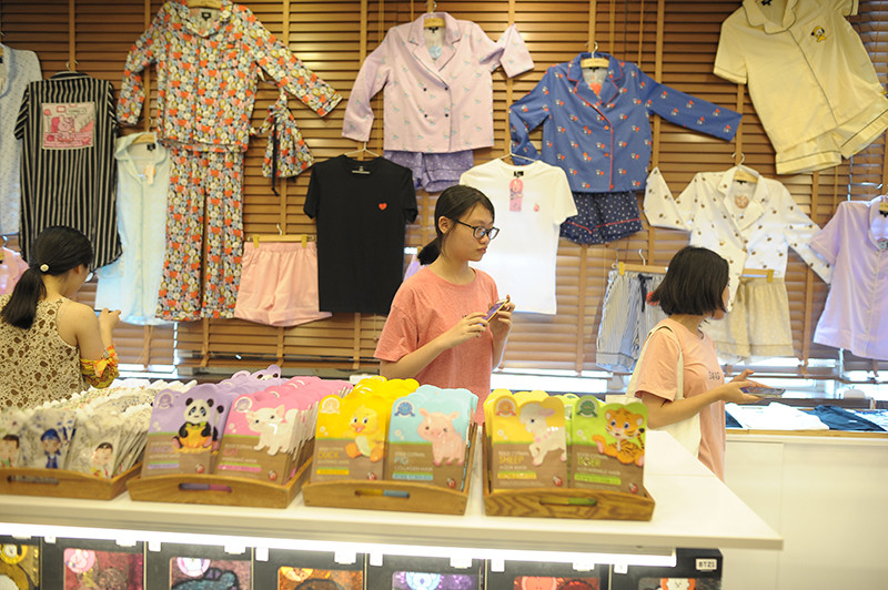 Tặng 5000 áo phông có hình nhân vật nhóm nhạc BTC (Hàn Quốc)