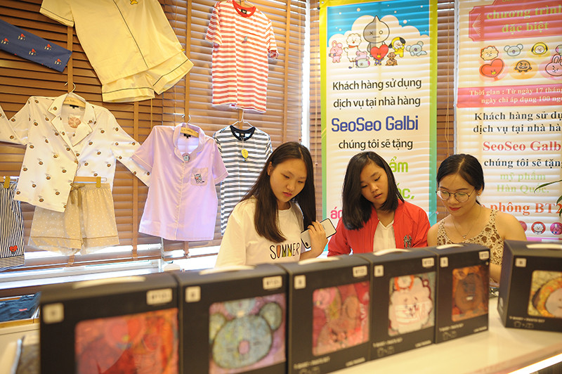 Tặng 5000 áo phông có hình nhân vật nhóm nhạc BTC (Hàn Quốc)