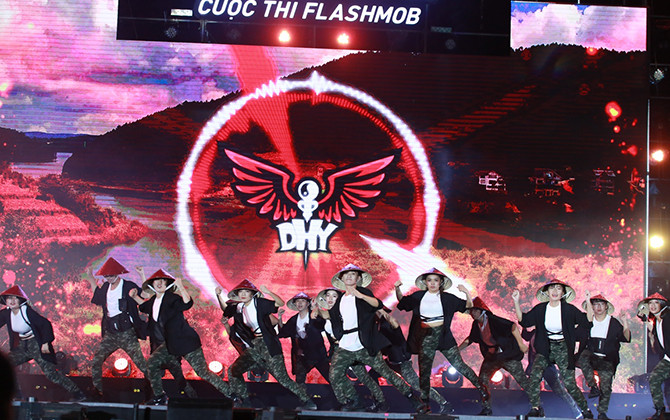 Sun World Danang Wonders “bùng cháy” trong đêm Chung kết Flashmob 2019 - “Sóng tuổi trẻ”