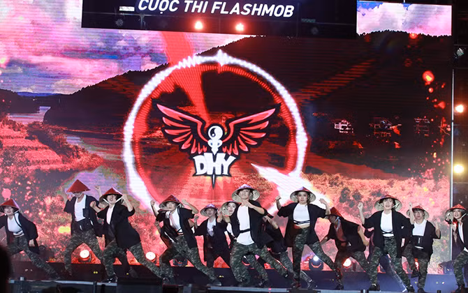 Sun World Danang Wonders “bùng cháy” trong đêm Chung kết Flashmob 2019 - “Sóng tuổi trẻ”