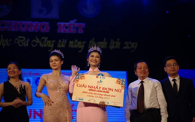 Lộ diện tân Mr & Miss Đại học Đà Nẵng 2019