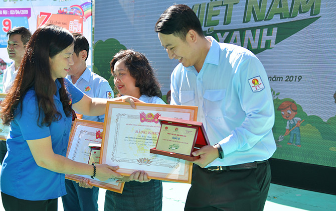 Tổng kết và trao giải cuộc thi vẽ tranh “Vì một Việt Nam xanh”