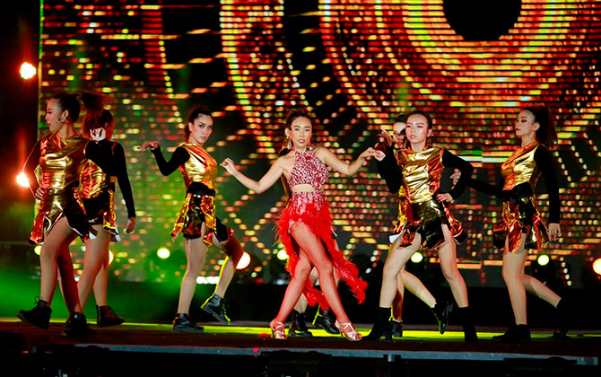 Sun World Danang Wonders “bùng cháy” trong đêm Chung kết Flashmob 2019 - “Sóng tuổi trẻ”