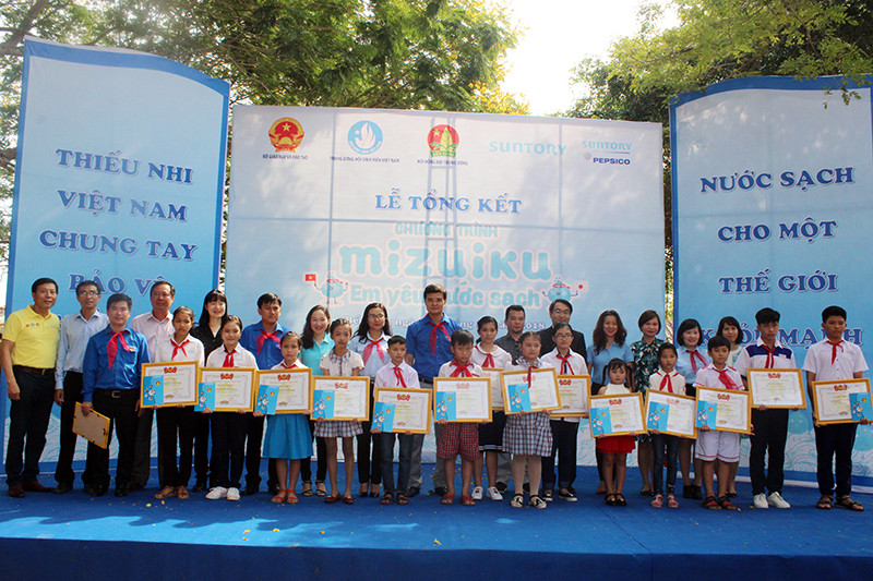 Giáo dục thiếu nhi bảo vệ nguồn nước