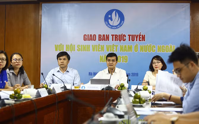 Tăng cường kết nối sinh viên Việt Nam ở nước ngoài góp phần xây dựng đất nước