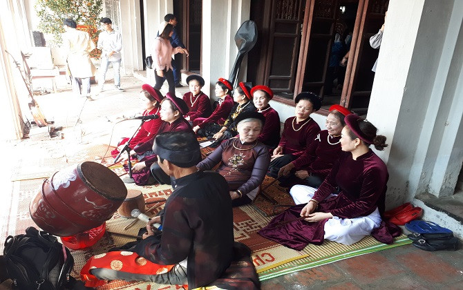 Đầu Xuân, thăm Văn Miếu Xích Đằng