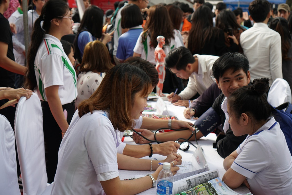 Sôi nổi ngày hội Tư vấn tuyển sinh - Hướng nghiệp 2019