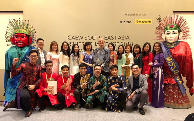 Sinh viên Việt Nam đoạt giải Nhì cuộc thi tìm kiếm 100 gương mặt sinh viên xuất sắc Đông Nam Á do ICAEW tổ chức