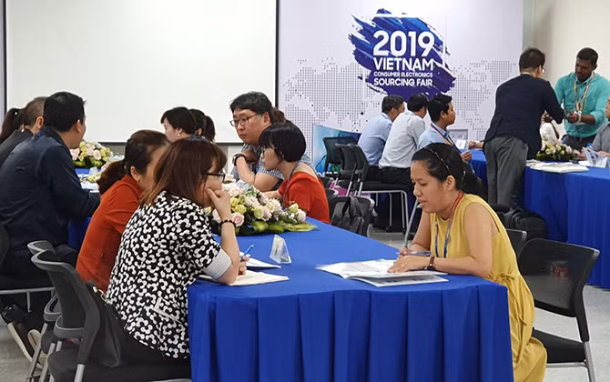 Samsung sẵn sàng hỗ trợ doanh nghiệp tham gia vào chuỗi cung ứng tại Việt Nam