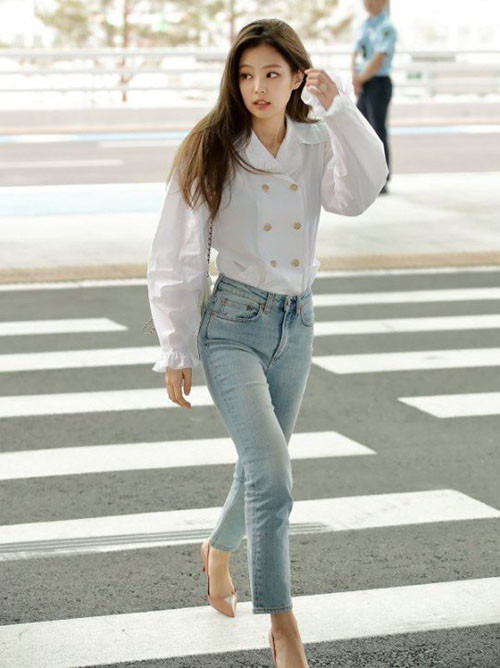 Bí mật sau sự cố mang tên Jennie (Black Pink) 