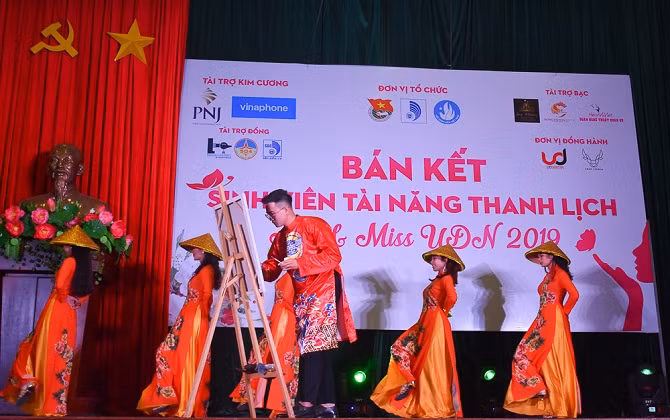 Sinh viên Tài năng Thanh lịch ĐH Đà Nẵng 2019 - Duyên dáng và sôi nổi