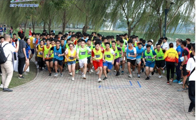 EN-RUNNING 2019 sức hút từ giải chạy phong trào