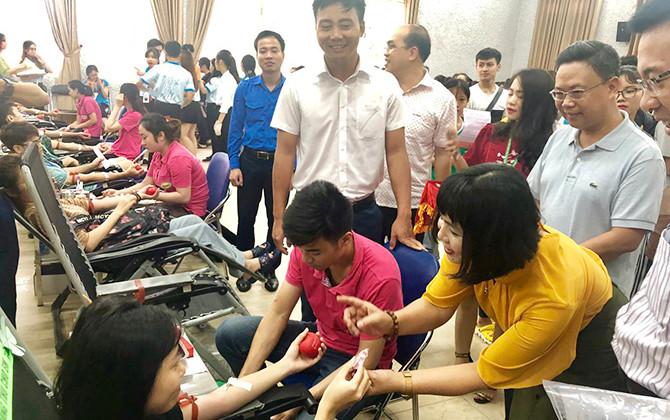 Phát động hiến máu trong khối trường học thủ đô trong năm học mới