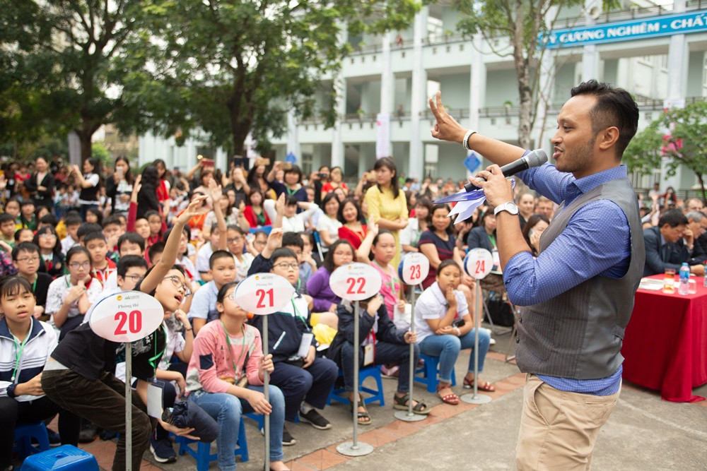 Khai mạc Cuộc thi Olympic Tiếng Anh Tiểu học lần thứ 16 