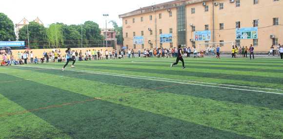 Tuổi trẻ ĐH Sao Đỏ sôi nổi ngày hội thể thao “Sinh viên khỏe”