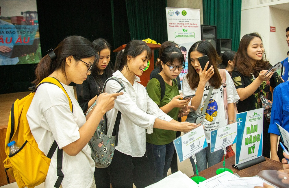 Bayer phát động cuộc thi về thuốc bảo vệ thực vật dành cho SV