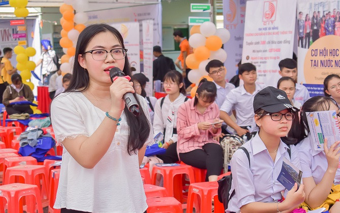 Đại học Đà Nẵng tổ chức chuỗi Ngày hội tư vấn tuyển sinh - hướng nghiệp 2019