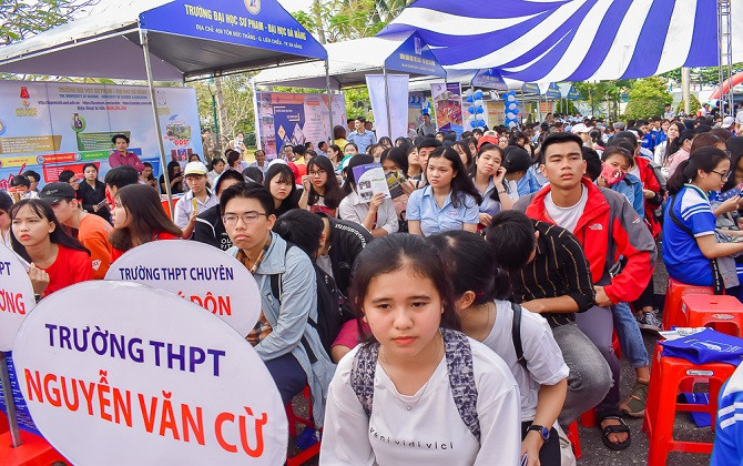 Đại học Đà Nẵng tổ chức chuỗi Ngày hội tư vấn tuyển sinh - hướng nghiệp 2019