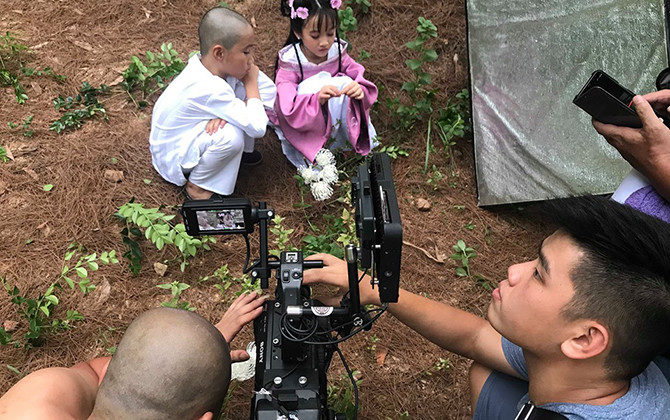 Võ sư Flores đóng vai nhà sư trong phim Việt 