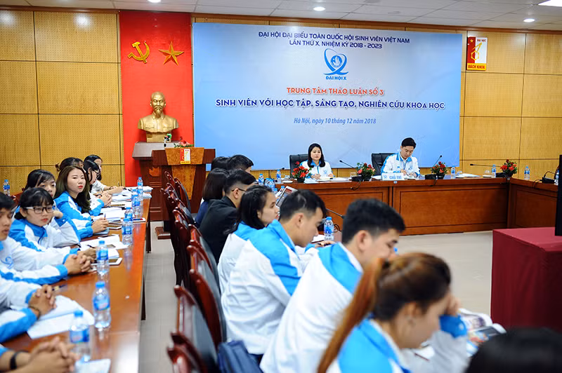 Gây quỹ cho Sinh viên nghiên cứu khoa học
