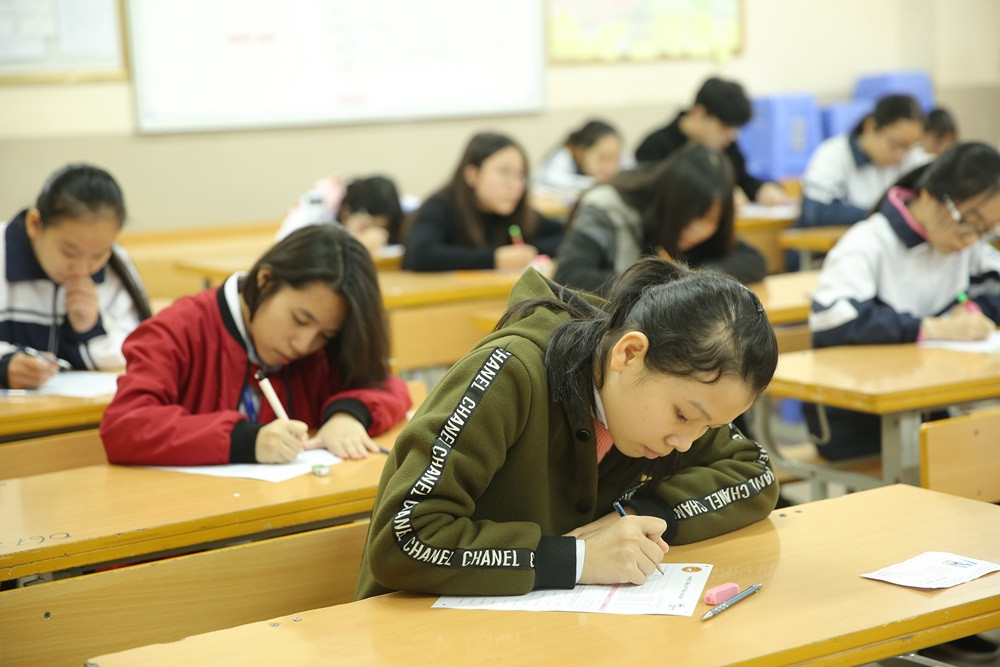 Gần 1300 thí sinh tham gia cuộc thi Olympic Tiếng Anh THCS lần 9