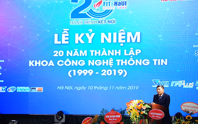 20 trưởng thành và phát triển khoa CNTT - ĐH Công nghiệp Hà Nội