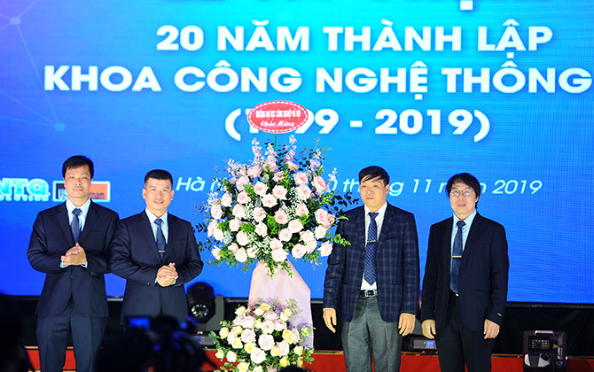 20 trưởng thành và phát triển khoa CNTT - ĐH Công nghiệp Hà Nội