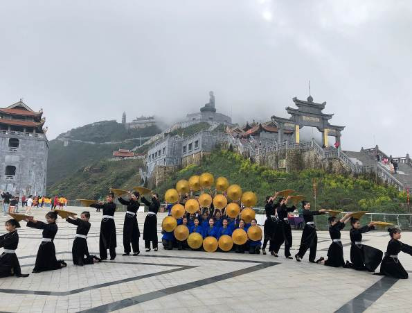 Công viên Sun World náo nhiệt trong vòng bán kết Flashmob
