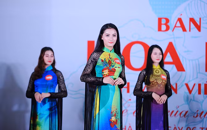 Lộ diện 15 thí sinh lọt vào Chung kết cuộc thi Hoa khôi Sinh viên