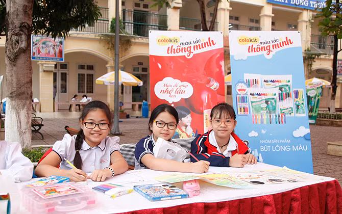 Thiếu nhi thi vẽ tranh Vì một Việt Nam xanh