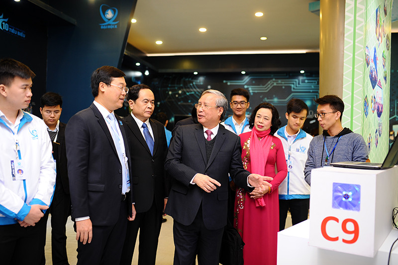 Toàn cảnh phiên trọng thể Đại hội đại biểu toàn quốc Hội Sinh viên Việt Nam lần thứ X