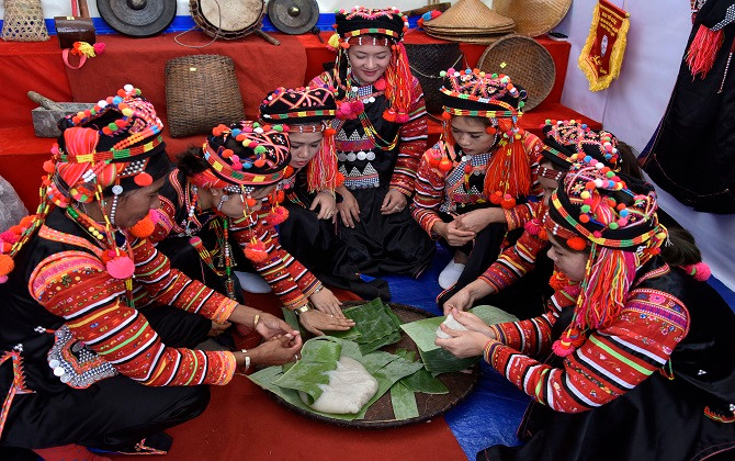 Tết cổ truyền của người Hà Nhì