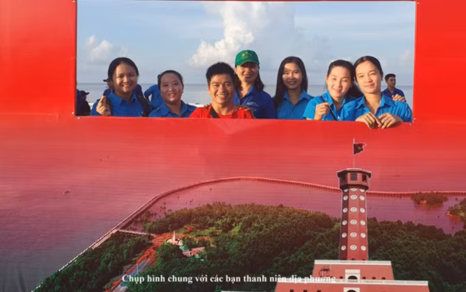 Chàng trai Tây Nguyên lan tỏa tình yêu quê hương