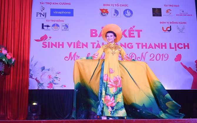Sinh viên Tài năng Thanh lịch ĐH Đà Nẵng 2019 - Duyên dáng và sôi nổi