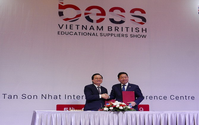 FPT ký kết hợp tác với Bộ GD - ĐT ứng dụng công nghệ thông tin giai đoạn 2019-2025