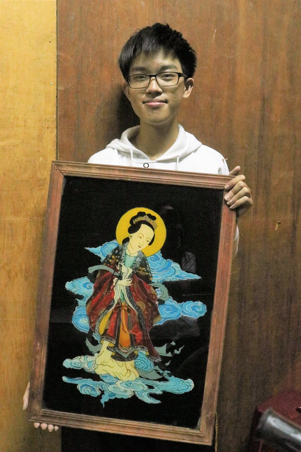 Giữ hồn tranh kiếng xưa