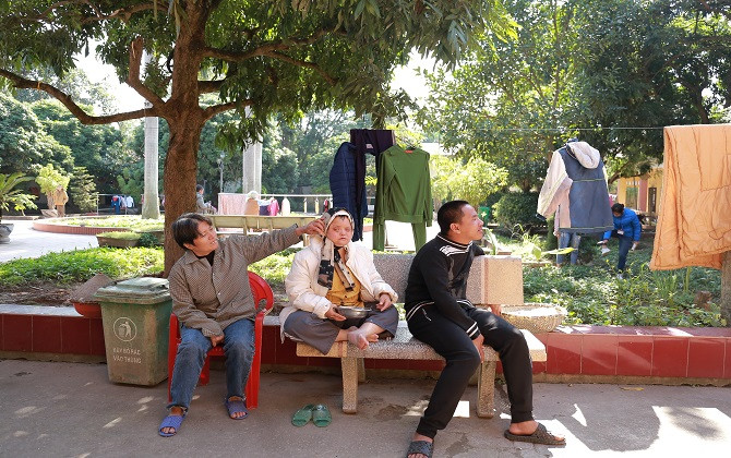 Niềm vui lặng lẽ của những mảnh đời 