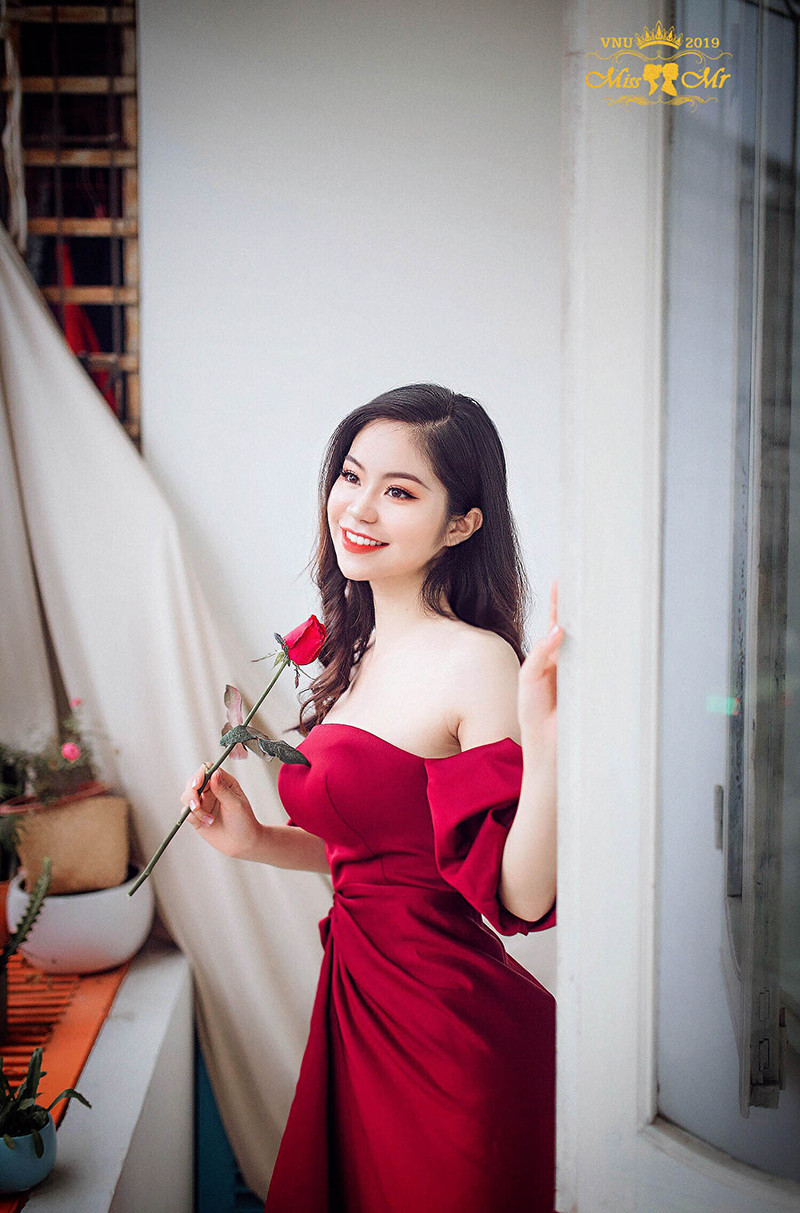 Lộ diện các cặp đôi sinh viên hot nhất ĐHQG Hà Nội 