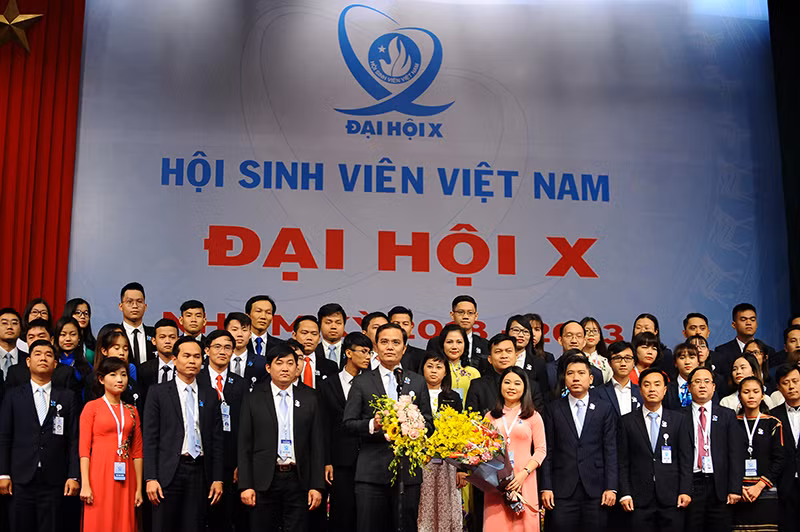 Anh Bùi Quang Huy được hiệp thương giữ chức Chủ tịch T.Ư Hội Sinh viên Việt Nam khoá X