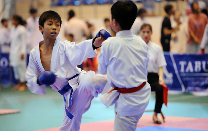 Võ sinh tranh tài tại giải Taekwondo huyện Hoài Đức mở rộng năm 2019