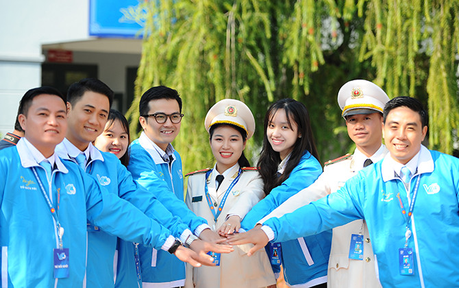 Khai mạc Đại hội đại biểu toàn quốc Hội LHTN Việt Nam