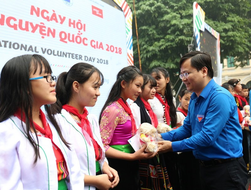 Tri ân những người tình nguyện vì cộng đồng