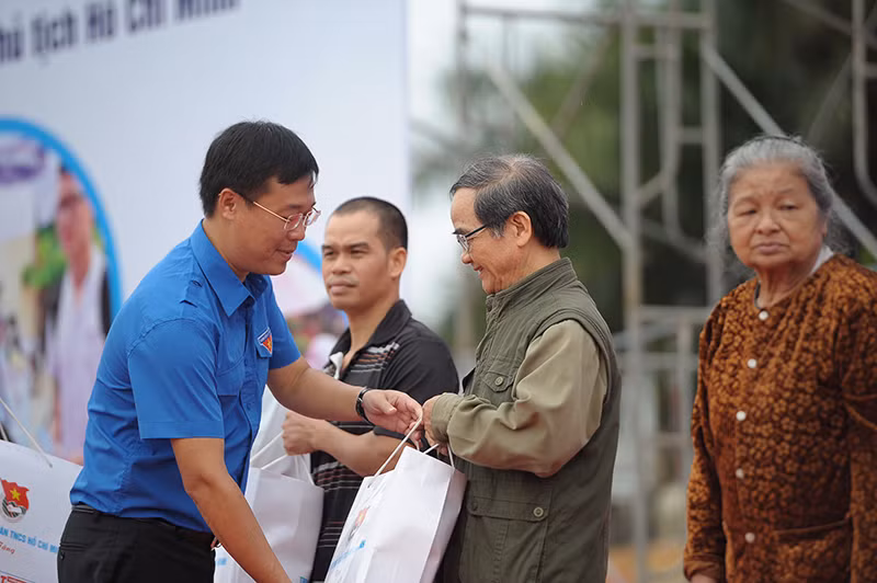 Khởi động chiến dịch Hè tình nguyện năm 2019
