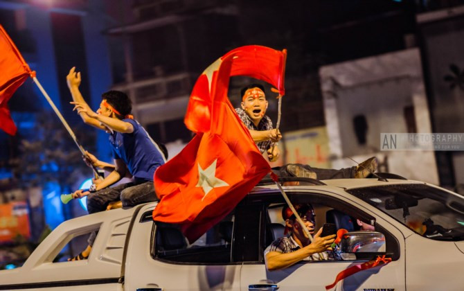 Đi bão” thế nào để vừa an toàn vừa văn minh mà vẫn cuồng nhiệt