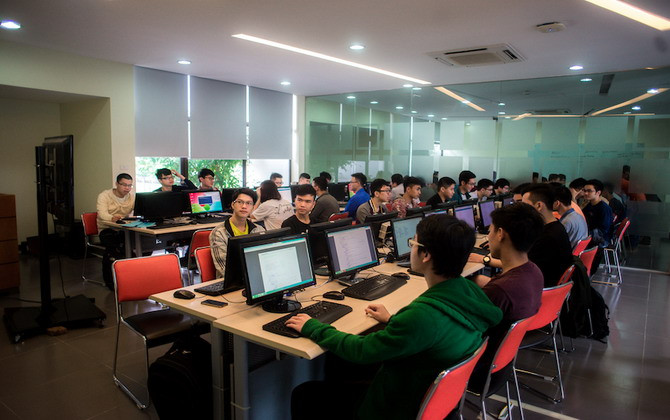 IoT Showcase Contest - cuộc thi nghìn đô về IoT dành cho sinh viên